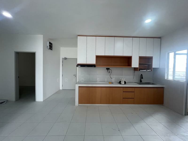 Condominium for Rent at Residensi Sateria - Eric Siew - Kitchen - PropertyGuru.com.my