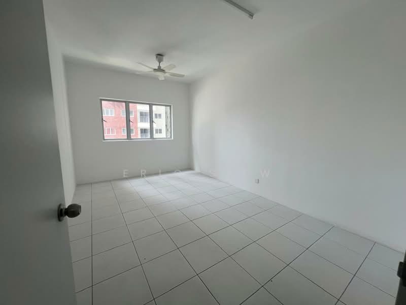 Condominium for Rent at Residensi Sateria - Eric Siew - Interior - PropertyGuru.com.my