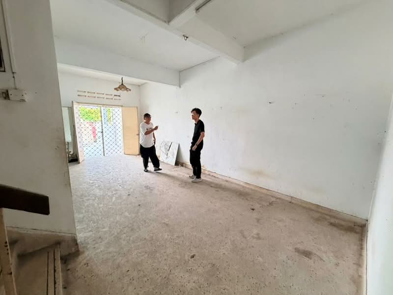 2-storey Terraced House for Sale in Jalan Klang Lama (Old Klang Road) (Kuala Lumpur) - Caven Chng - Interior - PropertyGuru.com.my