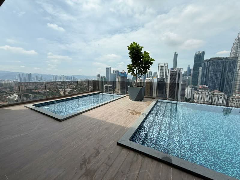 Servis Apartment untuk Disewa di Armani Raja Uda - Alice Ho - Pool - PropertyGuru.com.my