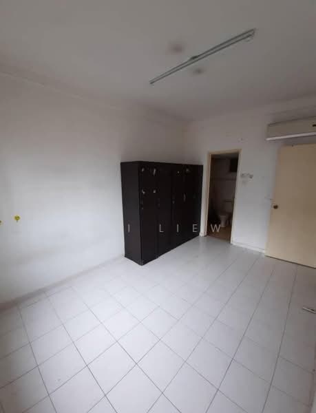 Apartment for Rent at Vista Pinggiran Apartment - Wei Liew - PropertyGuru.com.my
