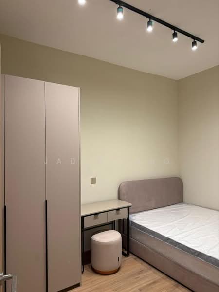Servis Apartment untuk Disewa di Armani Raja Uda - Jaden Pang - PropertyGuru.com.my