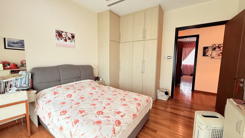 Kondominium untuk Dijual di Desa Eight - Jimmi Low - Bedroom - PropertyGuru.com.my