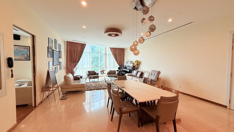 Kondominium untuk Dijual di Desa Eight - Jimmi Low - Living Room - PropertyGuru.com.my
