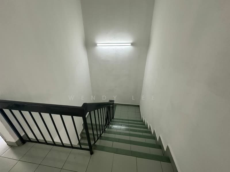 2-storey Terraced House for Sale in Taman Bukit Serdang (Seri Kembangan) - Wendy Lee - Interior - PropertyGuru.com.my