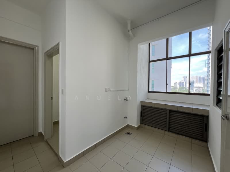 Condominium for Sale at KM1 East - Angela . - PropertyGuru.com.my
