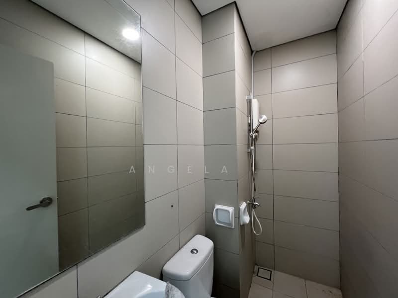Condominium for Sale at KM1 East - Angela . - PropertyGuru.com.my