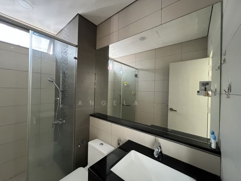 Condominium for Sale at KM1 East - Angela . - PropertyGuru.com.my