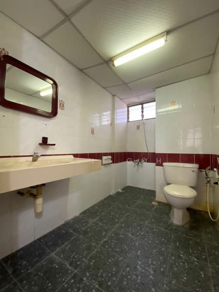 Kondominium untuk Disewa di Sunny Ville Condominium - Irene Goh - Bathroom - PropertyGuru.com.my