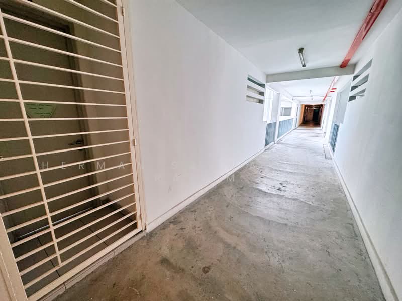 Pangsapuri untuk Dijual di D'Cerrum Apartment - Herman Sazwan Nor Rahim - Corridor - PropertyGuru.com.my