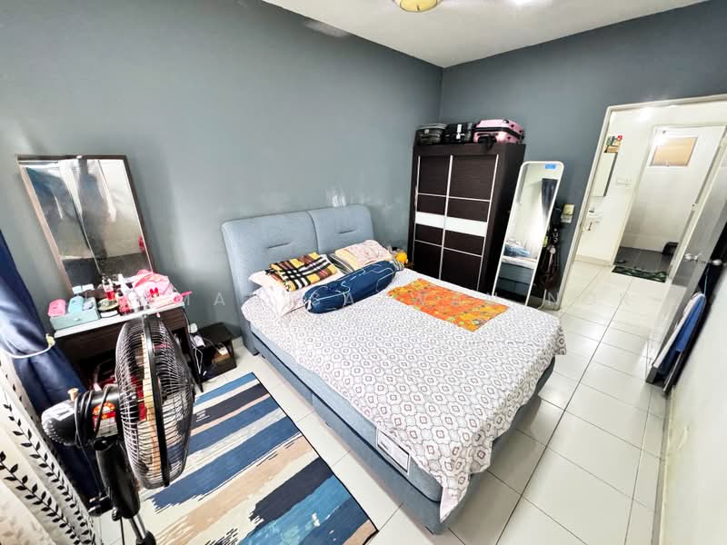 Pangsapuri untuk Dijual di D'Cerrum Apartment - Herman Sazwan Nor Rahim - Bedroom - PropertyGuru.com.my