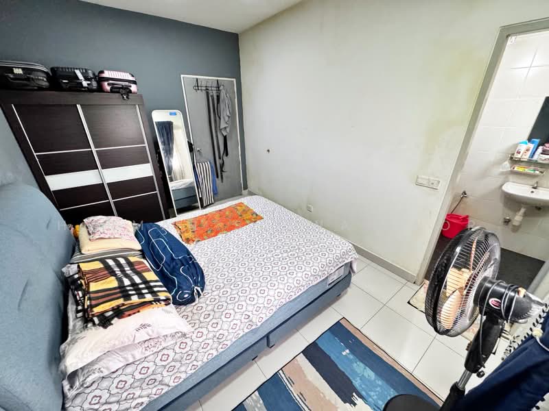 Pangsapuri untuk Dijual di D'Cerrum Apartment - Herman Sazwan Nor Rahim - Bedroom - PropertyGuru.com.my