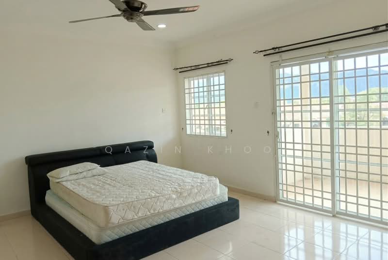 2.5-storey Terraced House for Sale in Ipoh Garden (Ipoh) - Qazin Khoo - Bedroom - PropertyGuru.com.my