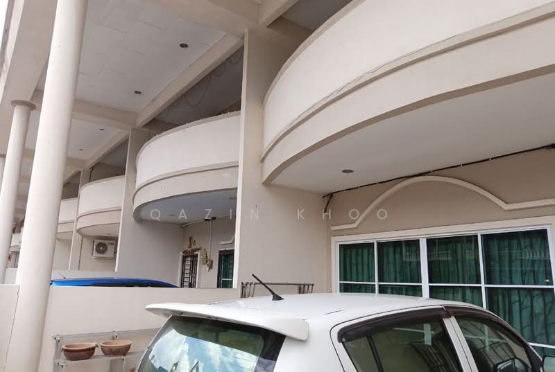 2.5-storey Terraced House for Sale in Ipoh Garden (Ipoh) - Qazin Khoo - PropertyGuru.com.my