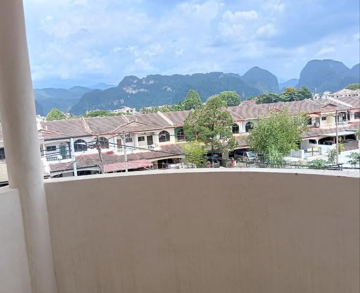 2.5-storey Terraced House for Sale in Ipoh Garden (Ipoh) - Qazin Khoo - PropertyGuru.com.my