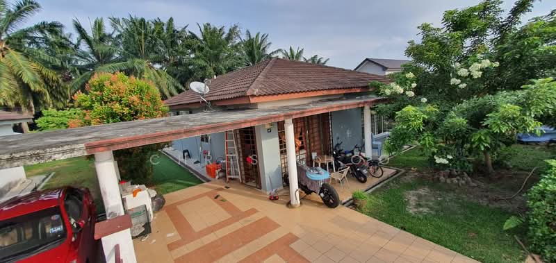 Rumah Berkembar untuk Dijual di Semenyih (Selangor) - Chris Choo - Exterior - PropertyGuru.com.my