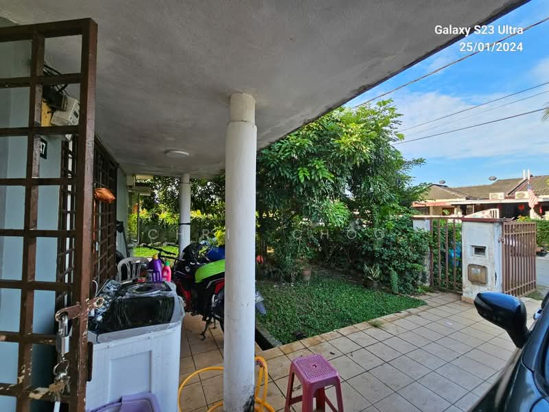 Rumah Berkembar untuk Dijual di Semenyih (Selangor) - Chris Choo - Exterior - PropertyGuru.com.my