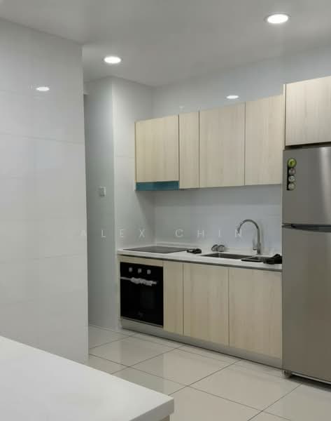 Kondominium untuk Disewa di Vivo Residential Suites - Alex Chin - Kitchen - PropertyGuru.com.my