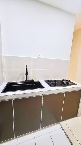 Kondominium untuk Disewa di The Clovers - Jerry Tan - Kitchen - PropertyGuru.com.my