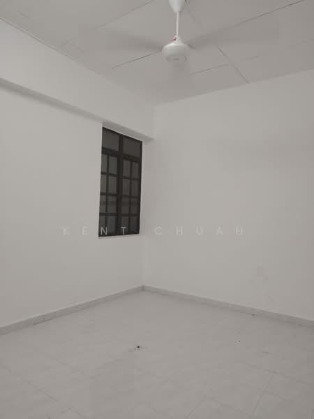 Apartment for Rent at Pangsapuri Mesra Jaya - Kent Chuah - Interior - PropertyGuru.com.my