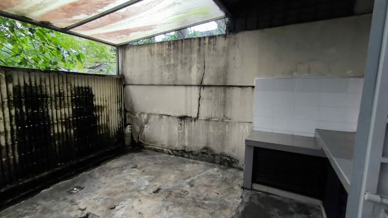 Townhouse for Sale in Kampung Sungai Kayu Ara (Petaling Jaya) - Eric Lim - Exterior - PropertyGuru.com.my