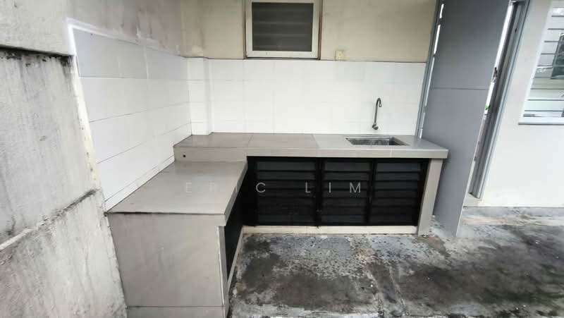 Townhouse for Sale in Kampung Sungai Kayu Ara (Petaling Jaya) - Eric Lim - Kitchen - PropertyGuru.com.my
