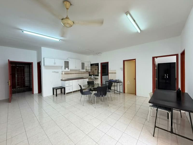 Apartment for Rent at Bayu Puteri - Vincent Lai - Kitchen - PropertyGuru.com.my