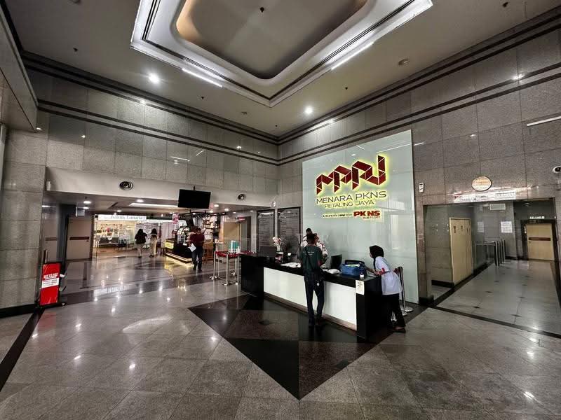 Ruang Niaga untuk Disewa di Petaling Jaya (Selangor) - Mohd Fitri MF - Lobby - PropertyGuru.com.my