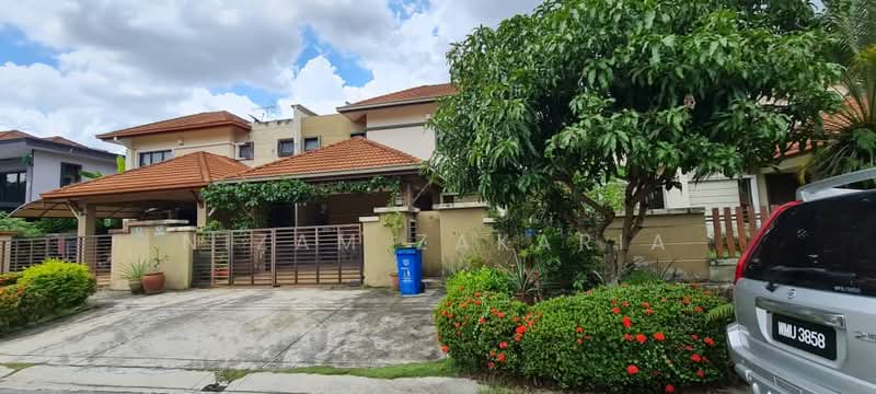 Rumah Berkembar untuk Dijual di Seksyen U9 (Shah Alam) - Nizam Zakaria - Exterior - PropertyGuru.com.my