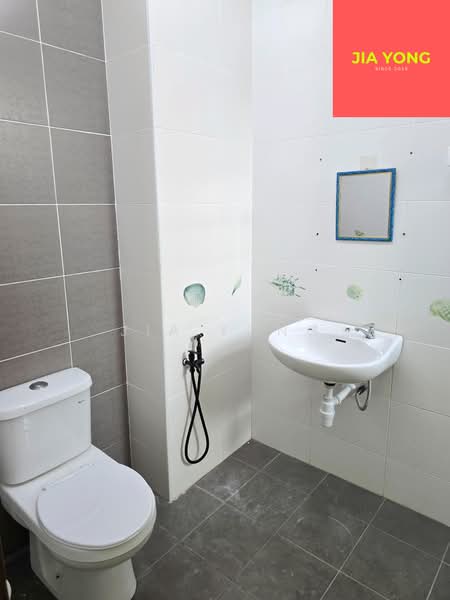 2-storey Terraced House for Rent in Relau (Sungai Ara) - Jia Yong - Bathroom - PropertyGuru.com.my
