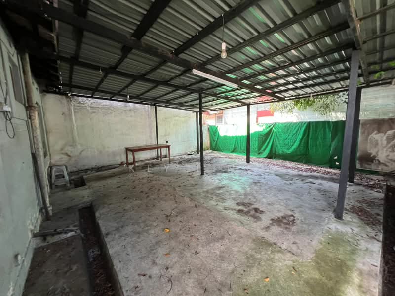 Rumah Teres 1 Tingkat untuk Disewa di Seksyen 8 (Petaling Jaya) - Key Ling - Exterior - PropertyGuru.com.my