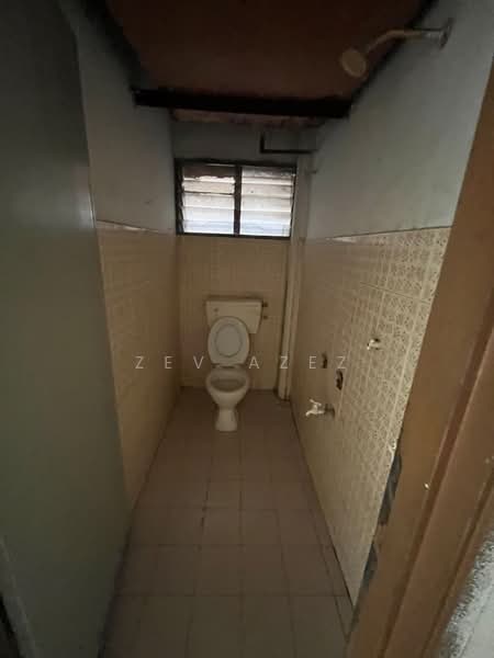 Flat for Rent at Pusat Hentian Kajang - Zev Azez - PropertyGuru.com.my