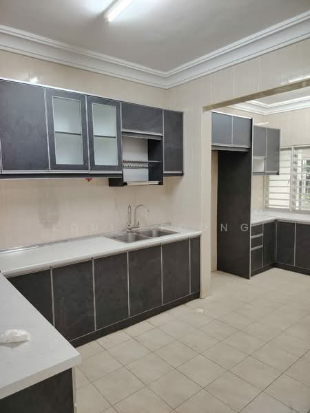 Rumah Teres untuk Disewa di Laman Rimbunan (Kepong) - Louis Foong - Kitchen - PropertyGuru.com.my