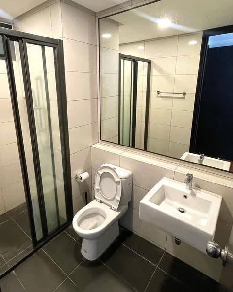 Service Residence for Rent at The Tamarind - Gan Chun Kai - Bathroom - PropertyGuru.com.my