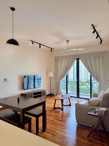 Servis Apartment untuk Disewa di The Tamarind - Gan Chun Kai - Living Room - PropertyGuru.com.my
