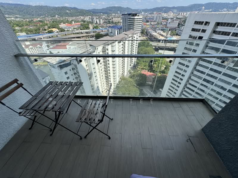 Servis Apartment untuk Disewa di The Elements - Kent Tee - Balcony - PropertyGuru.com.my