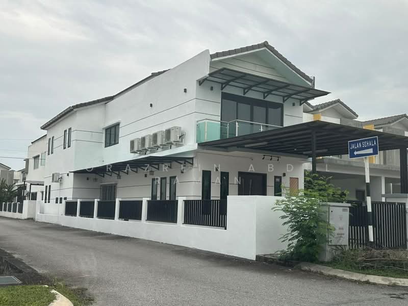 2-storey Terraced House for Rent in Bandar Puncak Alam (Puncak Alam) - Norazrein Abdul Raman - Exterior - PropertyGuru.com.my
