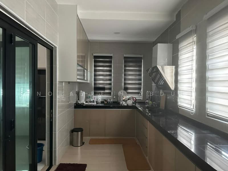 2-storey Terraced House for Rent in Bandar Puncak Alam (Puncak Alam) - Norazrein Abdul Raman - Kitchen - PropertyGuru.com.my