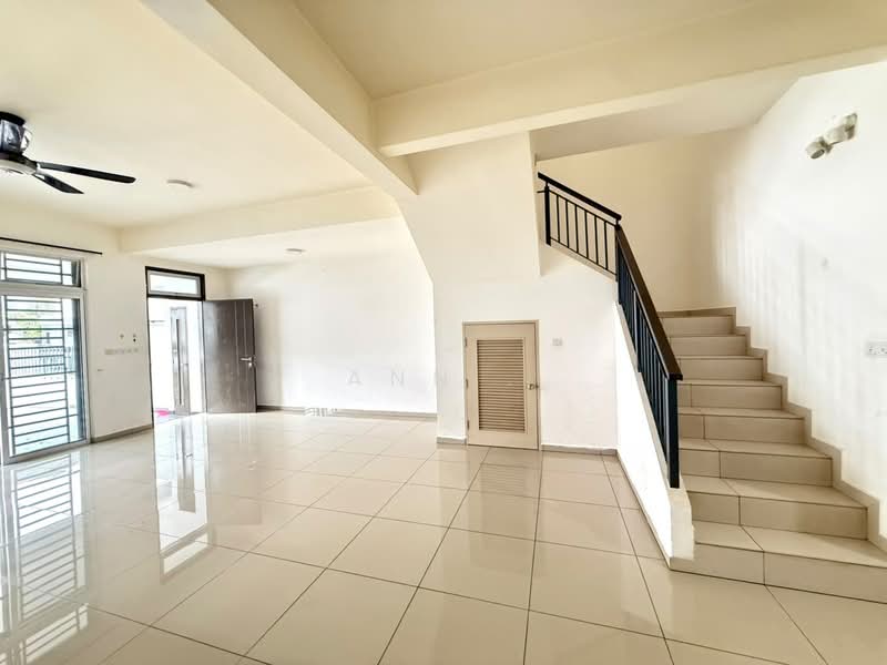 2-storey Terraced House for Sale in Taman Serimbun (Iskandar Puteri (Nusajaya)) - Ann . - Living Room - PropertyGuru.com.my