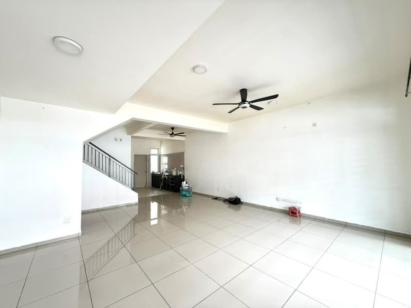 2-storey Terraced House for Sale in Taman Serimbun (Iskandar Puteri (Nusajaya)) - Ann . - Living Room - PropertyGuru.com.my