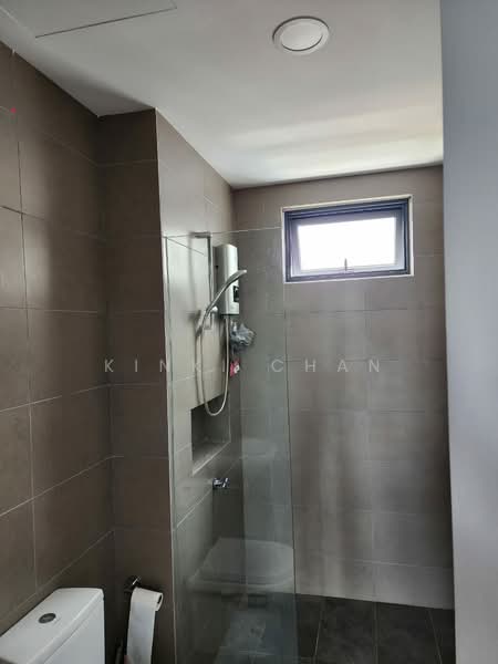 Servis Apartment untuk Disewa di Akasa - KINKI CHAN - Bathroom - PropertyGuru.com.my