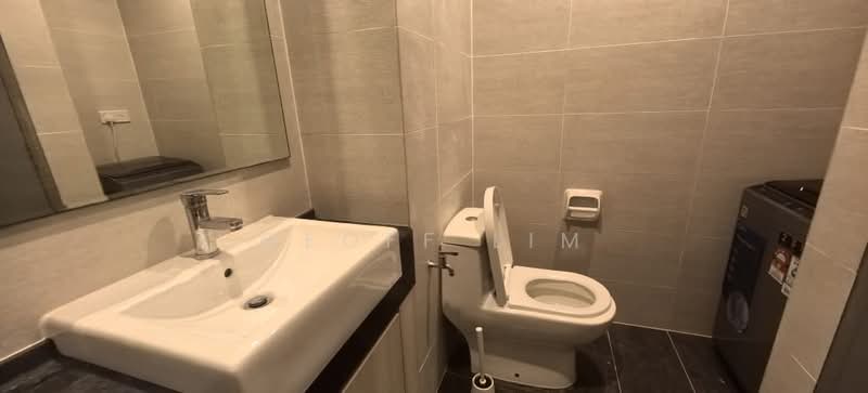 Condominium for Rent at Queensville - Geoff Lim - Bathroom - PropertyGuru.com.my