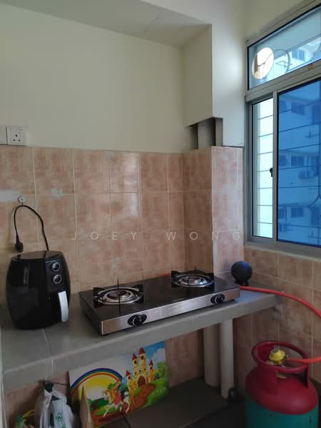 Pangsapuri untuk Disewa di Pangsapuri Saraka - Joey Wong - Kitchen - PropertyGuru.com.my