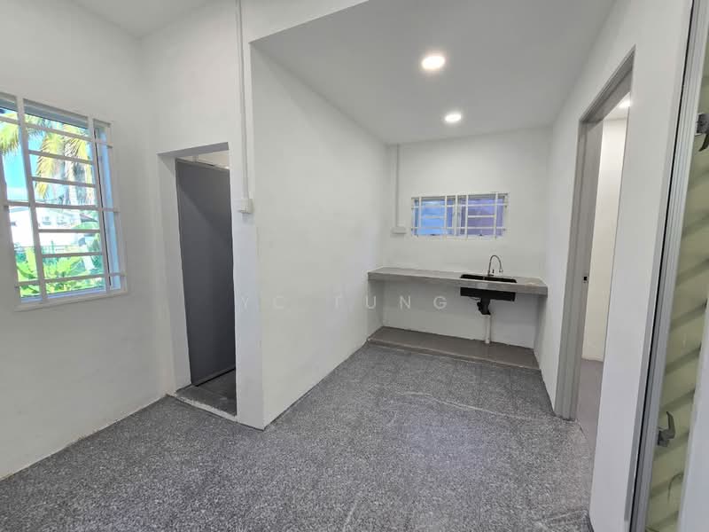 Rumah Teres 1 Tingkat untuk Disewa di Taman Johor Jaya (Johor Bahru) - YC Fung - Interior - PropertyGuru.com.my