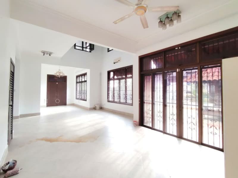 Rumah Banglo untuk Disewa di Subang Alam (Shah Alam) - Nobeille Chung - Living Room - PropertyGuru.com.my