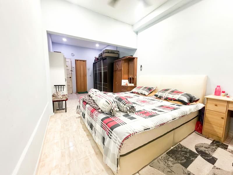 Rumah Teres 2 Tingkat untuk Dijual di Taman Selayang Indah (Selayang) - Tony Lau - Bedroom - PropertyGuru.com.my