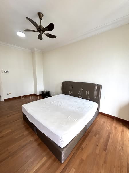 Kondominium untuk Disewa di La Grande Kiara - Lachman Mulchandani - Master bedroom - PropertyGuru.com.my