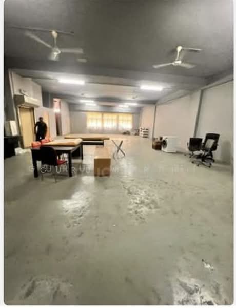 Shop / Office for Rent in Sungai Besi (Kuala Lumpur) - Guru Murthi - Interior - PropertyGuru.com.my