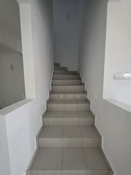 Rumah Teres 2 Tingkat untuk Dijual di Taman Salak Damai (Sepang) - Suzy Rahman - Interior - PropertyGuru.com.my