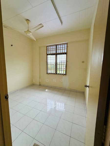 Flat for Sale at 25 Jalan Gemas - Leong . - Interior - PropertyGuru.com.my